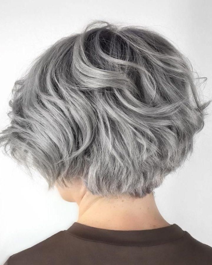 20 Photos Medium Haircuts for Coarse Gray Hair