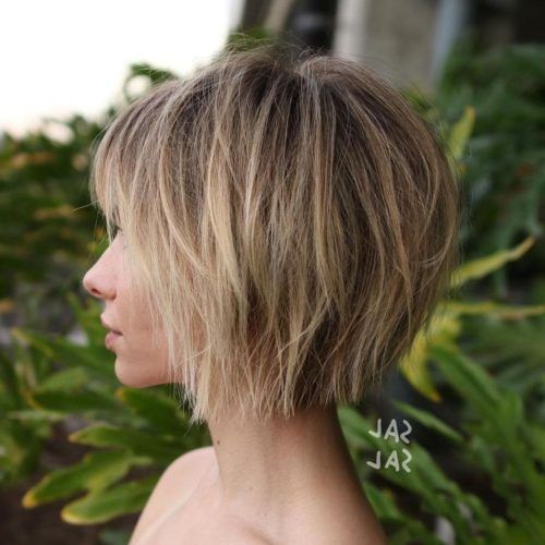 Bronde Bob With Highlighted Bangs (Photo 3 of 20)