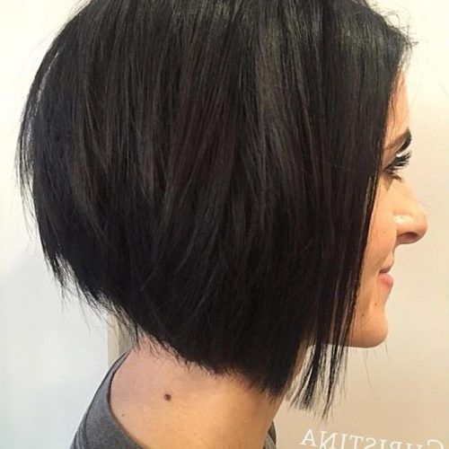 Angled Bob Hairstyles With Razored Ends (Photo 3 of 20)