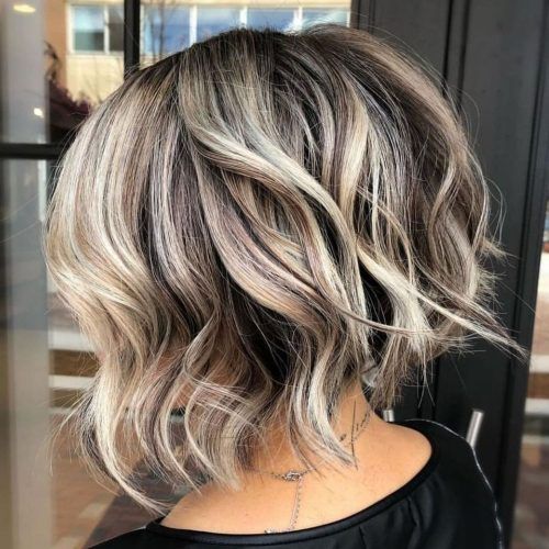 Choppy Bob Hairstyles With Blonde Ends (Photo 1 of 20)