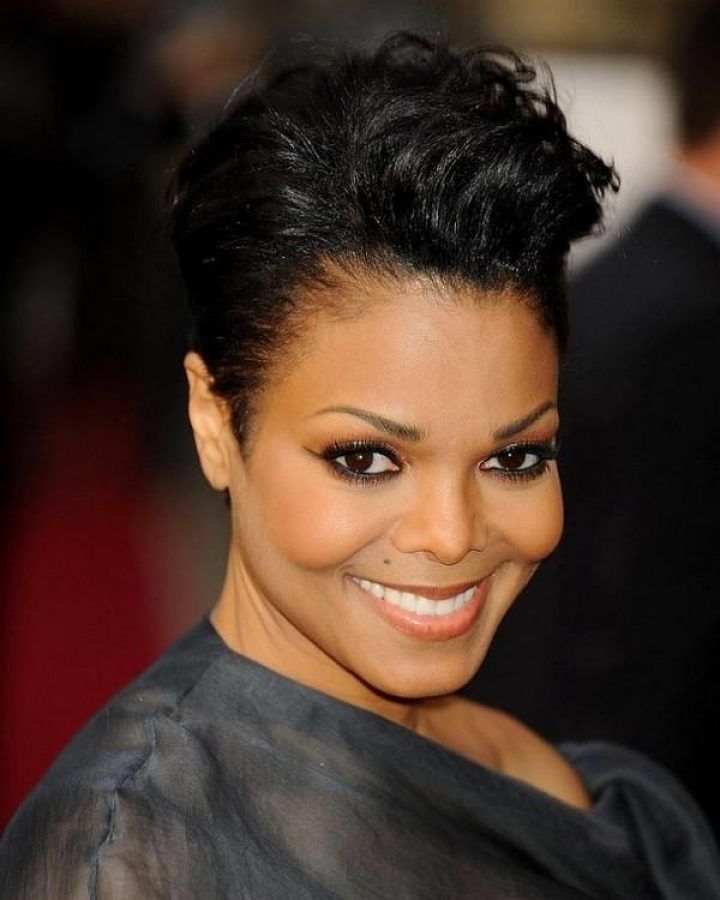 20 Ideas of Short Hairstyles for Round Faces African American