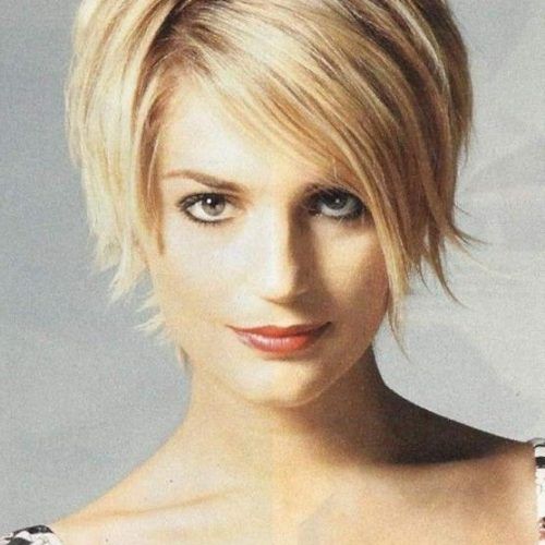Short Hairstyles For Fine Thin Straight Hair (Photo 17 of 20)