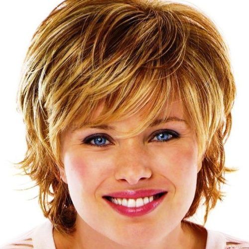 Short Hairstyles For Fine Hair And Fat Face (Photo 7 of 15)