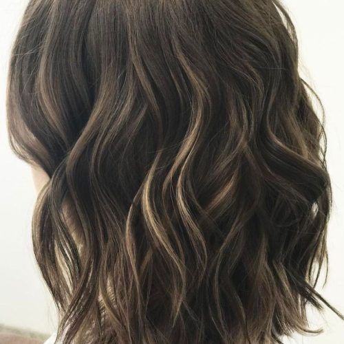 Medium Hairstyles For Fall (Photo 11 of 20)