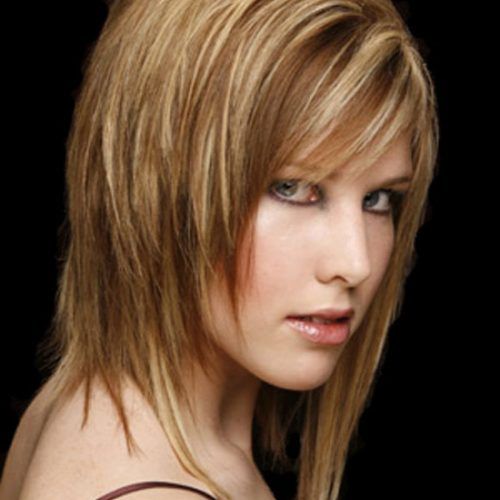 Shoulder Length Choppy Hairstyles (Photo 18 of 20)