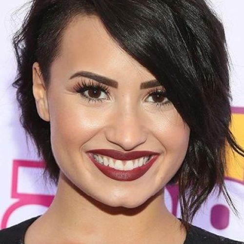 Demi Lovato Short Haircuts (Photo 17 of 20)