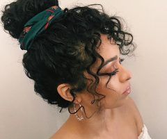 20 Ideas of Luscious Curls Hairstyles with Puffy Crown