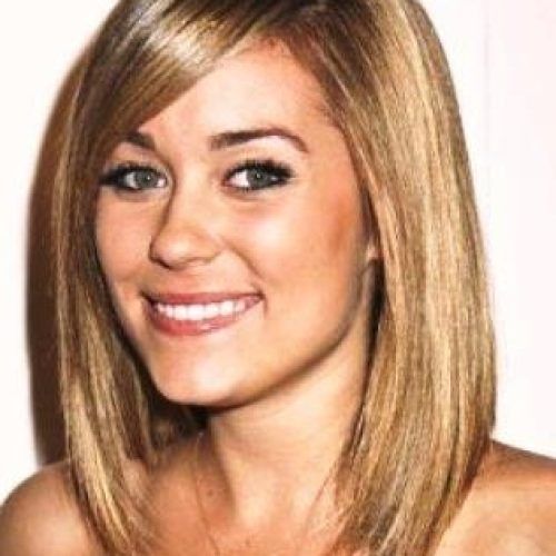 Long Bob Hairstyles For Round Face (Photo 10 of 15)