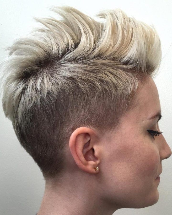 20 Photos Classic Blonde Mohawk Hairstyles for Women