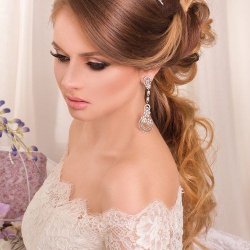 Wedding Hairstyles For Young Brides (Photo 14 of 15)