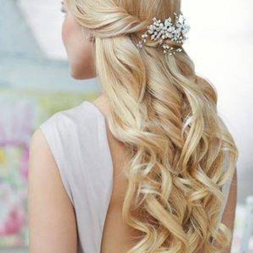 Wedding Hairstyles For Long Blonde Hair (Photo 5 of 15)