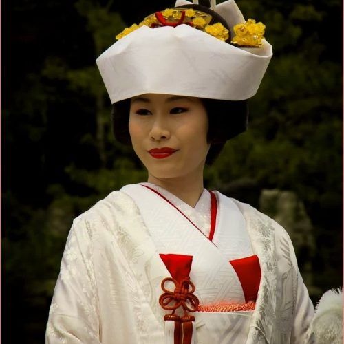 Japanese Wedding Hairstyles (Photo 13 of 15)