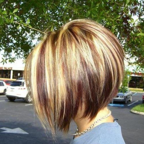 Classic Inverted Bob Hairstyles (Photo 6 of 15)