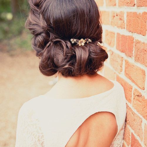 Retro Wedding Hairstyles For Long Hair (Photo 9 of 15)