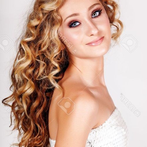 White Blonde Curls Hairstyles (Photo 3 of 20)