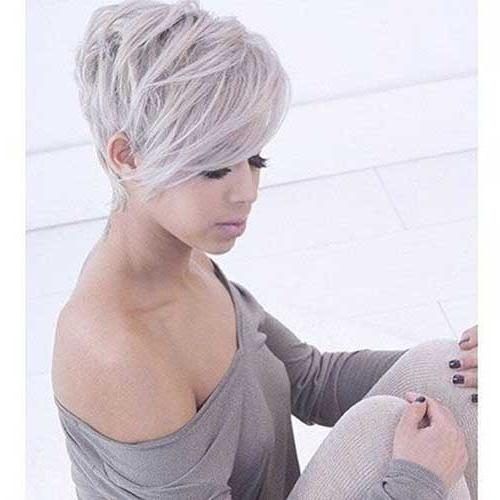 Womens Short Haircuts For Round Faces (Photo 14 of 20)
