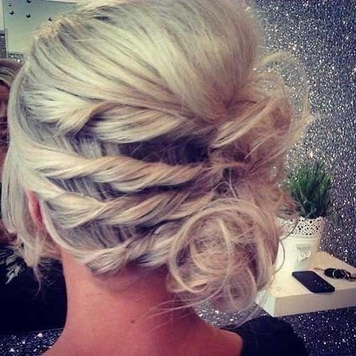 Cute Hairstyles For Short Hair For Homecoming (Photo 8 of 15)
