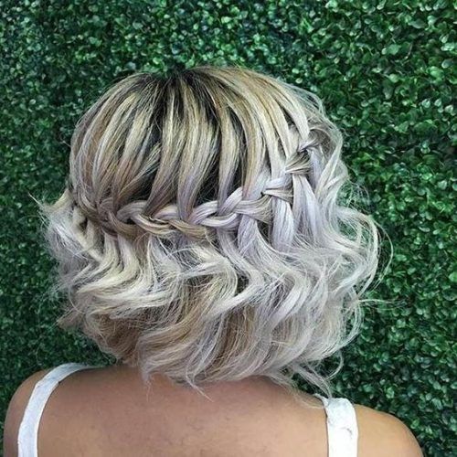 Cute Hairstyles For Short Hair For Homecoming (Photo 2 of 15)