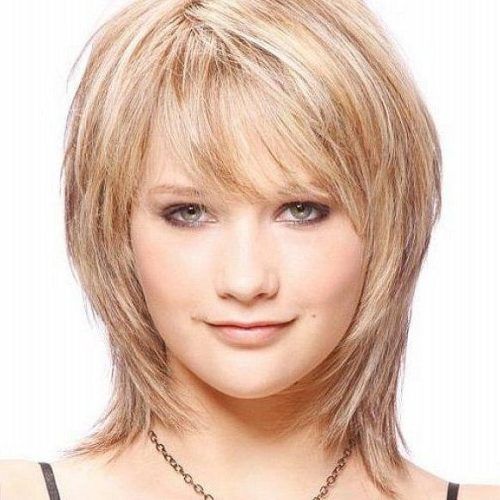 Short Hairstyles For Fine Hair And Fat Face (Photo 4 of 15)
