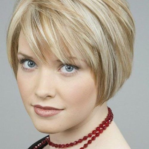 Short Hairstyles For Fine Hair And Fat Face (Photo 6 of 15)
