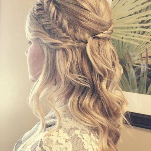 Long Hairstyles Half Up Curls (Photo 9 of 15)