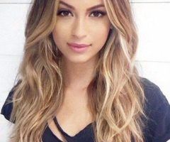 2024 Popular Long Hairstyles with Part in the Middle