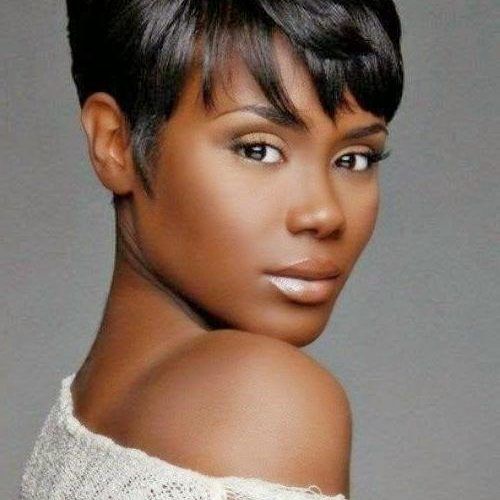 African American Short Haircuts For Round Faces (Photo 17 of 20)