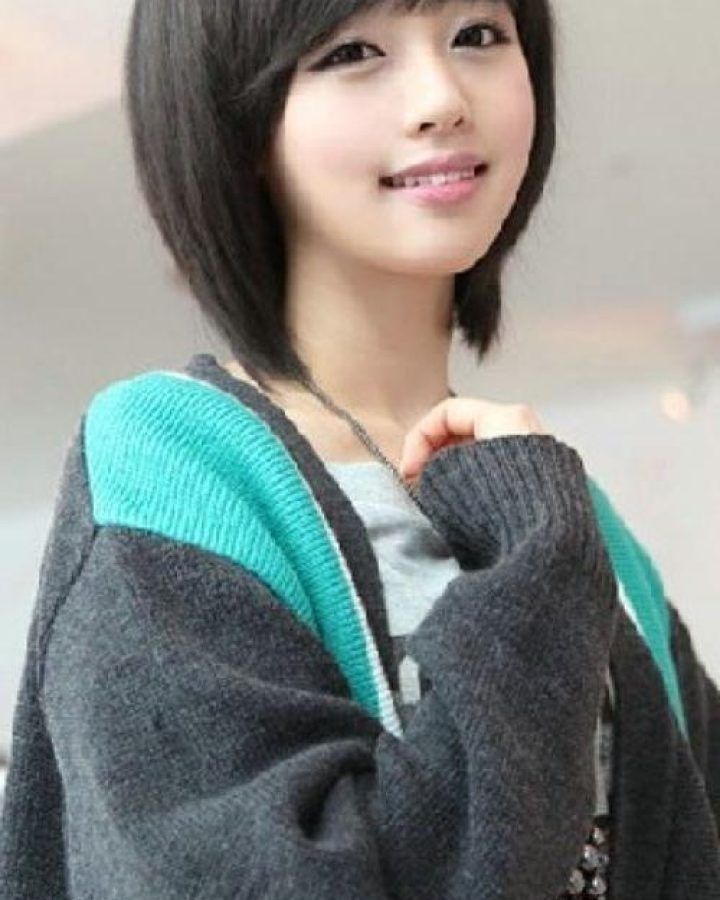 20 Inspirations Cute Korean Hairstyles for Short Hair