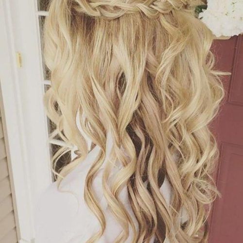 Long Curly Hairstyles For Wedding (Photo 4 of 15)