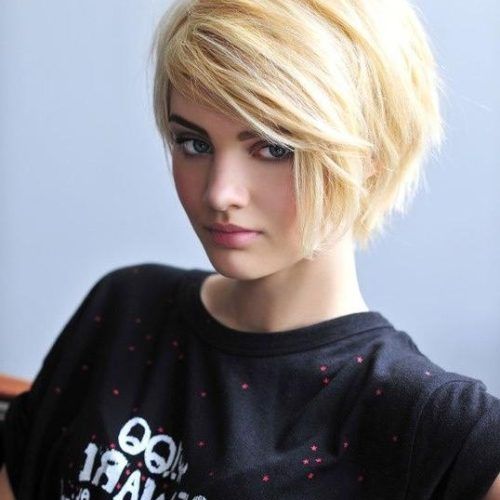 Edgy Short Haircuts For Thick Hair (Photo 3 of 20)