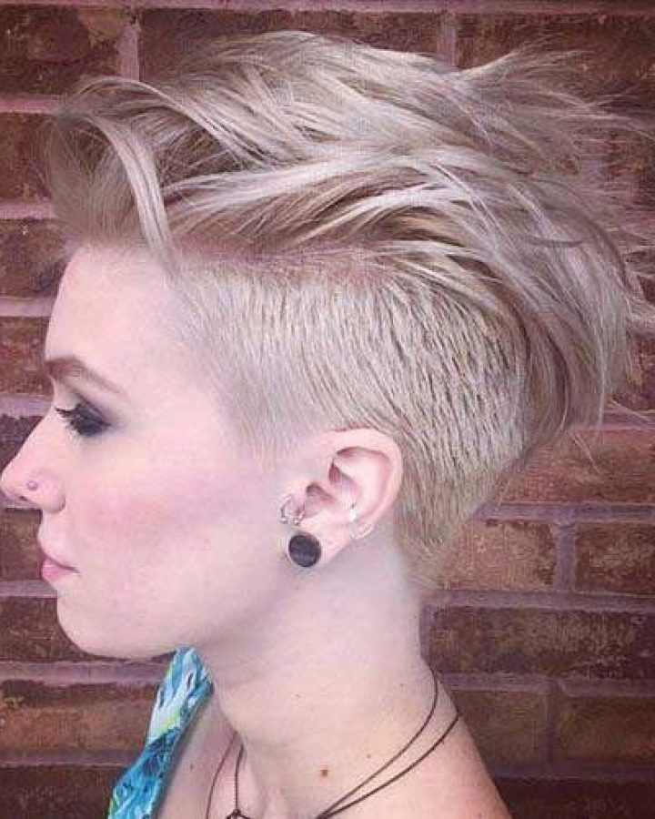 2024 Popular Edgy Short Haircuts for Thick Hair