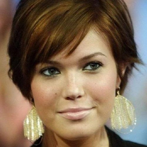 Short Hair Styles For Chubby Faces (Photo 1 of 15)