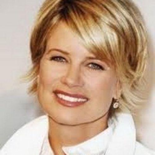 Cute Short Hairstyles For Fine Hair (Photo 11 of 15)
