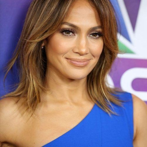 Jennifer Lopez Short Haircuts (Photo 1 of 20)