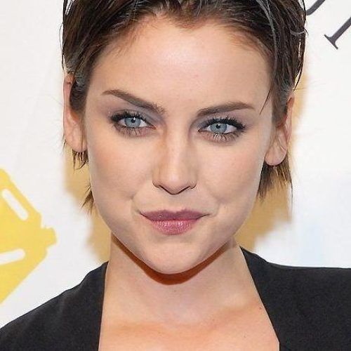 Jessica Stroup Pixie Haircuts (Photo 20 of 20)
