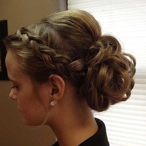Long Hairstyles Updos (Photo 9 of 15)