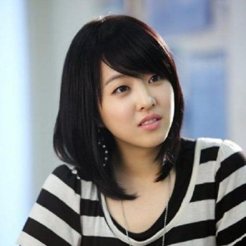 Korean Women Hairstyles For Medium Hair (Photo 11 of 15)