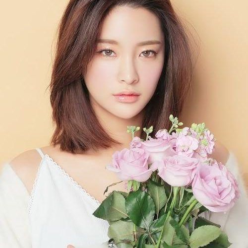 Korean Hairstyles For Round Face (Photo 17 of 20)