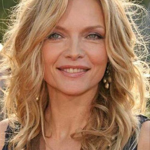 Long Hairstyles For Round Faces Over 50 (Photo 8 of 15)
