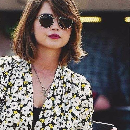 Short Hairstyles For Round Faces And Glasses (Photo 10 of 20)