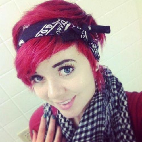 Short Hairstyles With Bandanas (Photo 13 of 20)