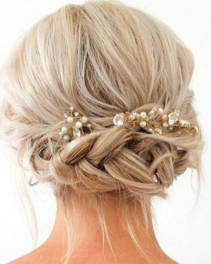 2024 Latest Short Hairstyles for Prom Updos