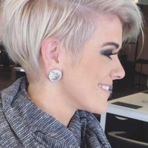 Short Haircuts For Thick Fine Hair (Photo 15 of 20)