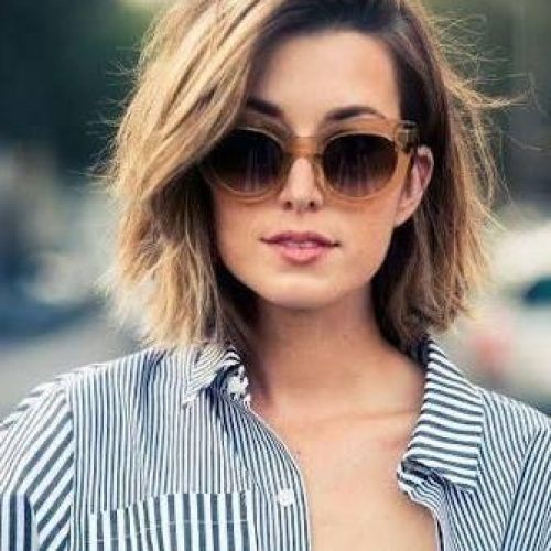 Short Hairstyles For Small Foreheads (Photo 18 of 20)