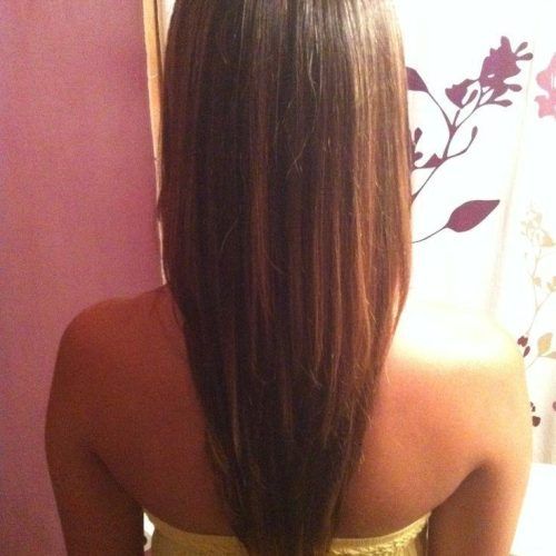 Long Hairstyles V Shape At Back (Photo 14 of 15)