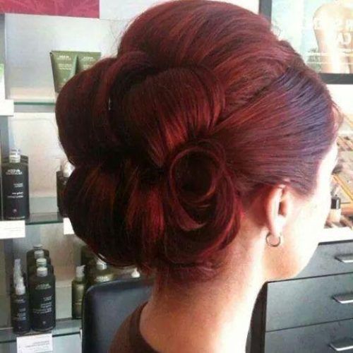 Vintage Updos Hairstyles For Long Hair (Photo 1 of 15)