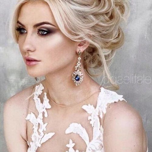 Long Hairstyles Updos For Wedding (Photo 14 of 15)