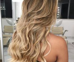 20 Ideas of Long Wavy Layers Hairstyles