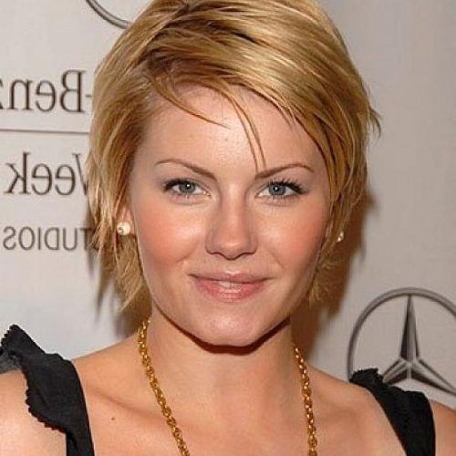 Pixie Haircuts For Round Face Shape (Photo 16 of 20)