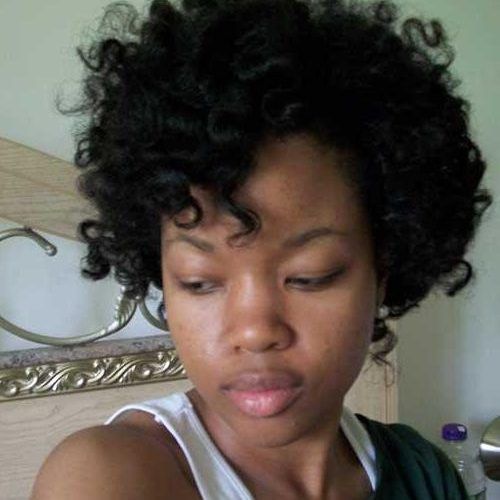 Natural Short Hairstyles For Round Faces (Photo 9 of 20)